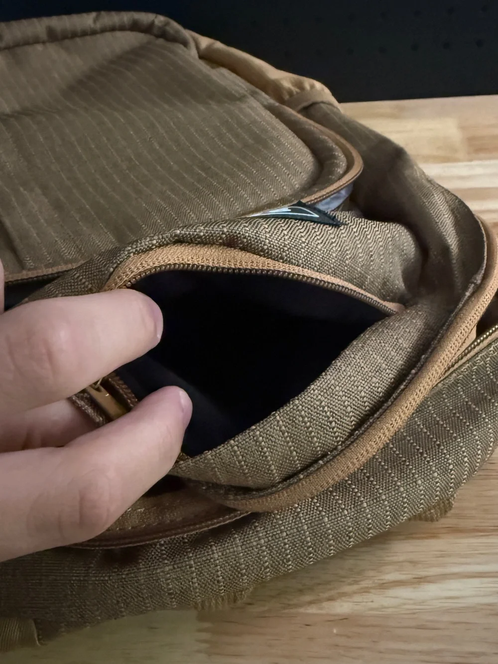 Dakine Tan/Brown Men's Backpack - Everyday Utility